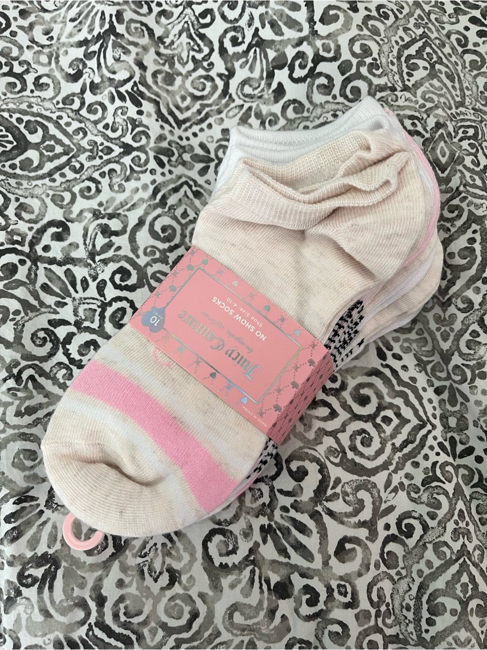 Juicy Couture Women's No Show Low-Cut Socks (10)